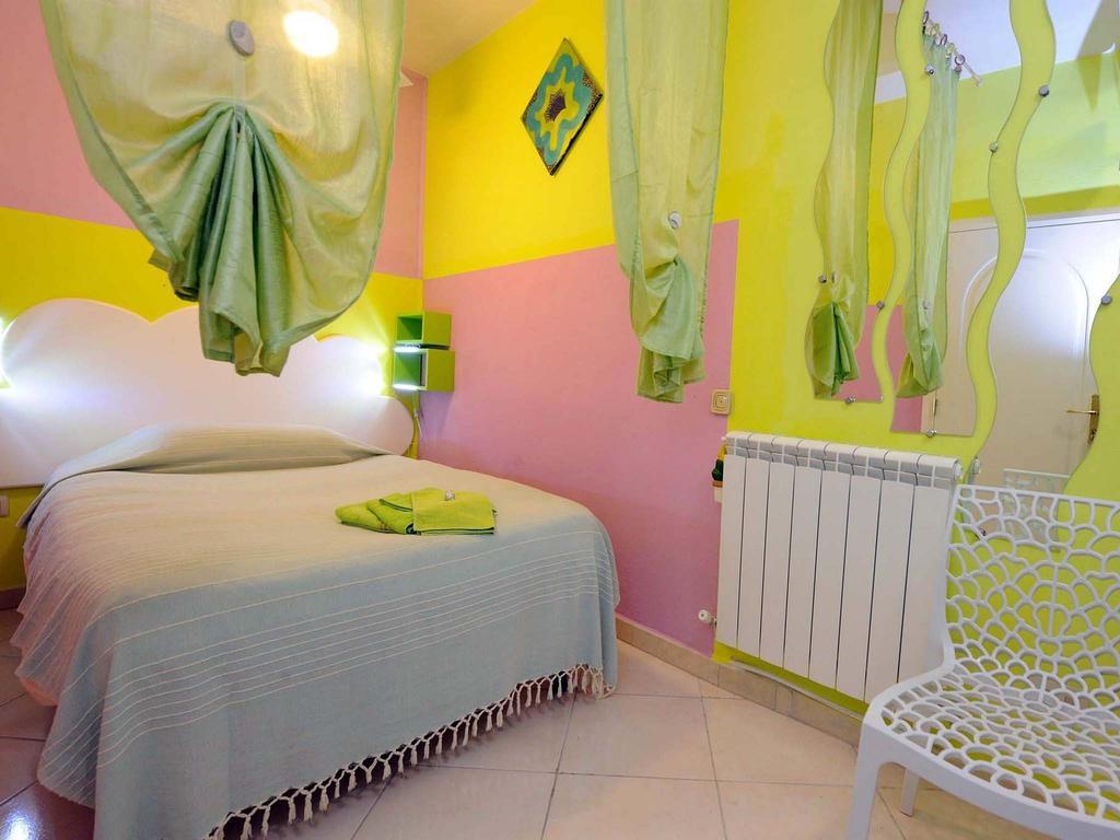 Alla Maison Di Alessia Bed & Breakfast เปรูจา ห้อง รูปภาพ